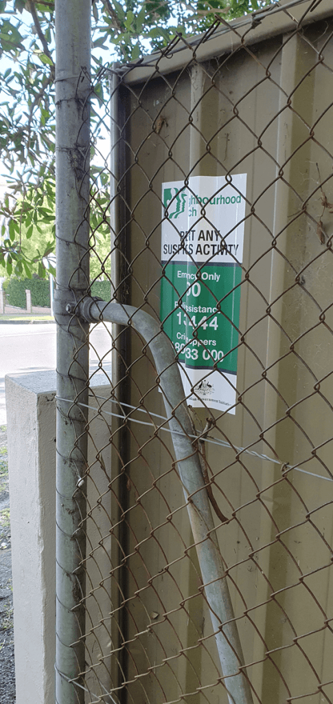 Use of a NHW garbage bin sticker in Killara Laneway 